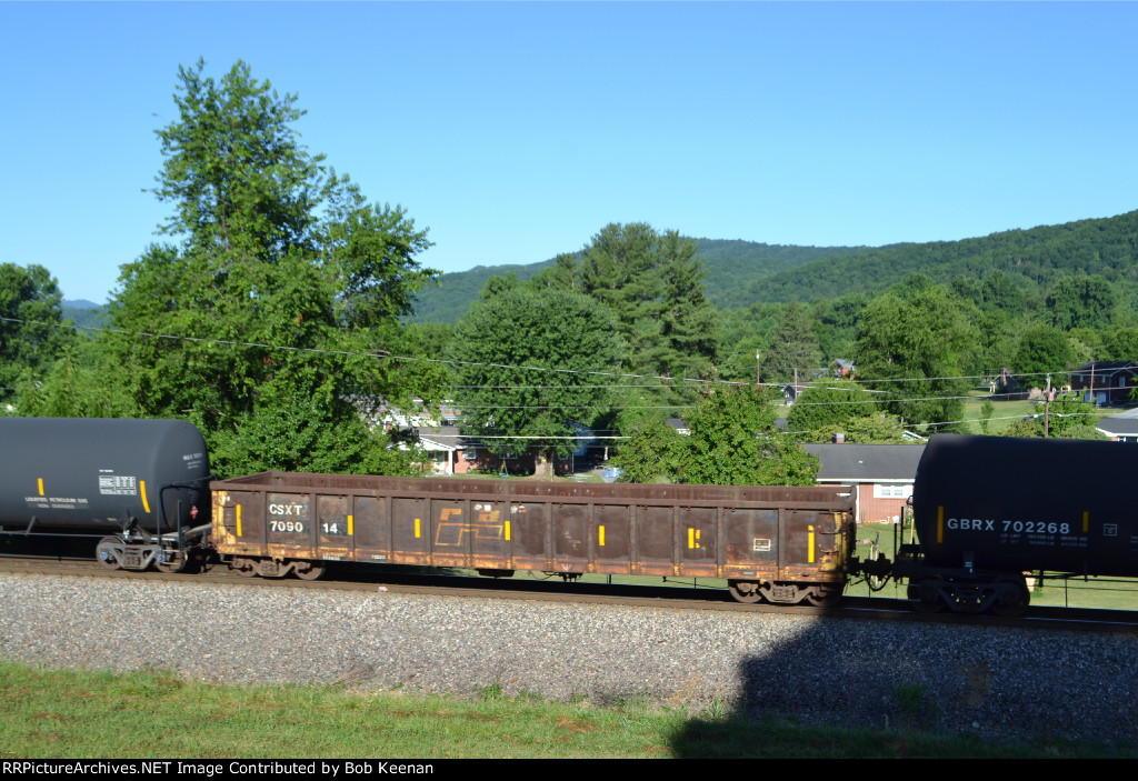 CSXT 70904